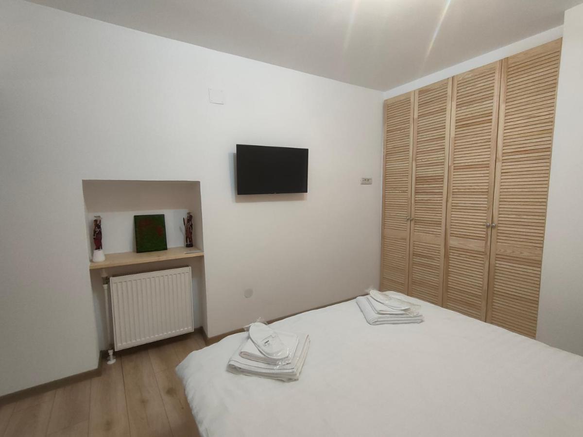 Appartement Vania Studio à Sibiu Extérieur photo