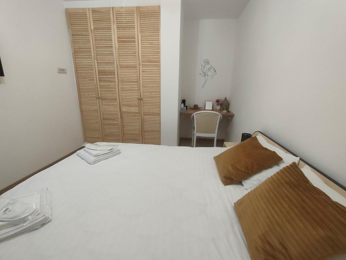 Appartement Vania Studio à Sibiu Extérieur photo