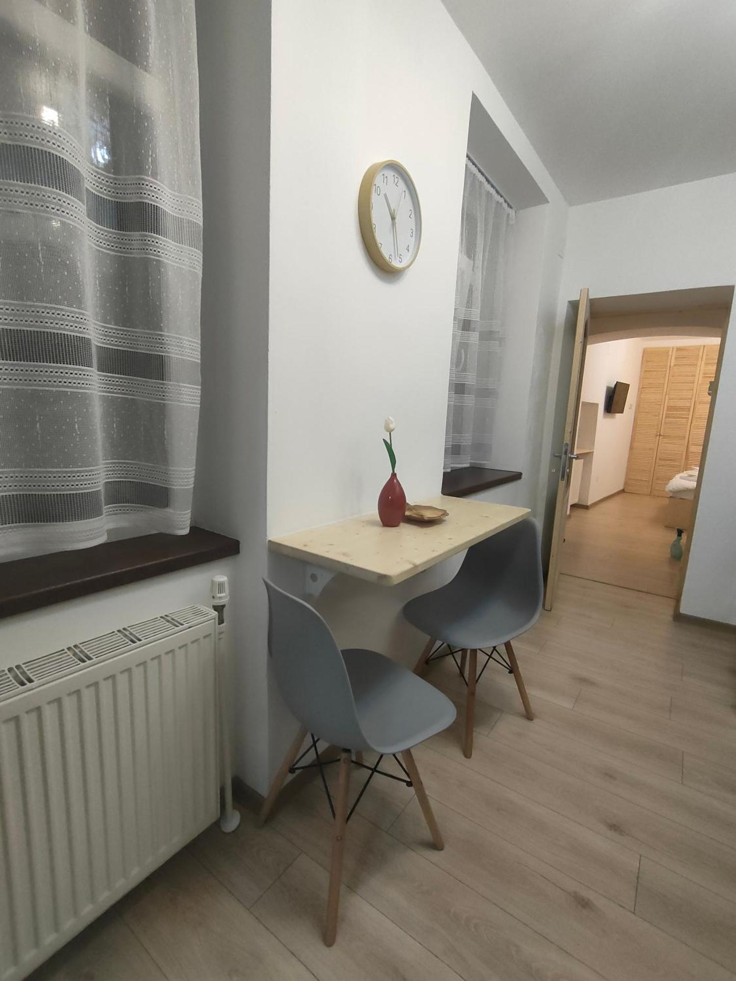Appartement Vania Studio à Sibiu Extérieur photo